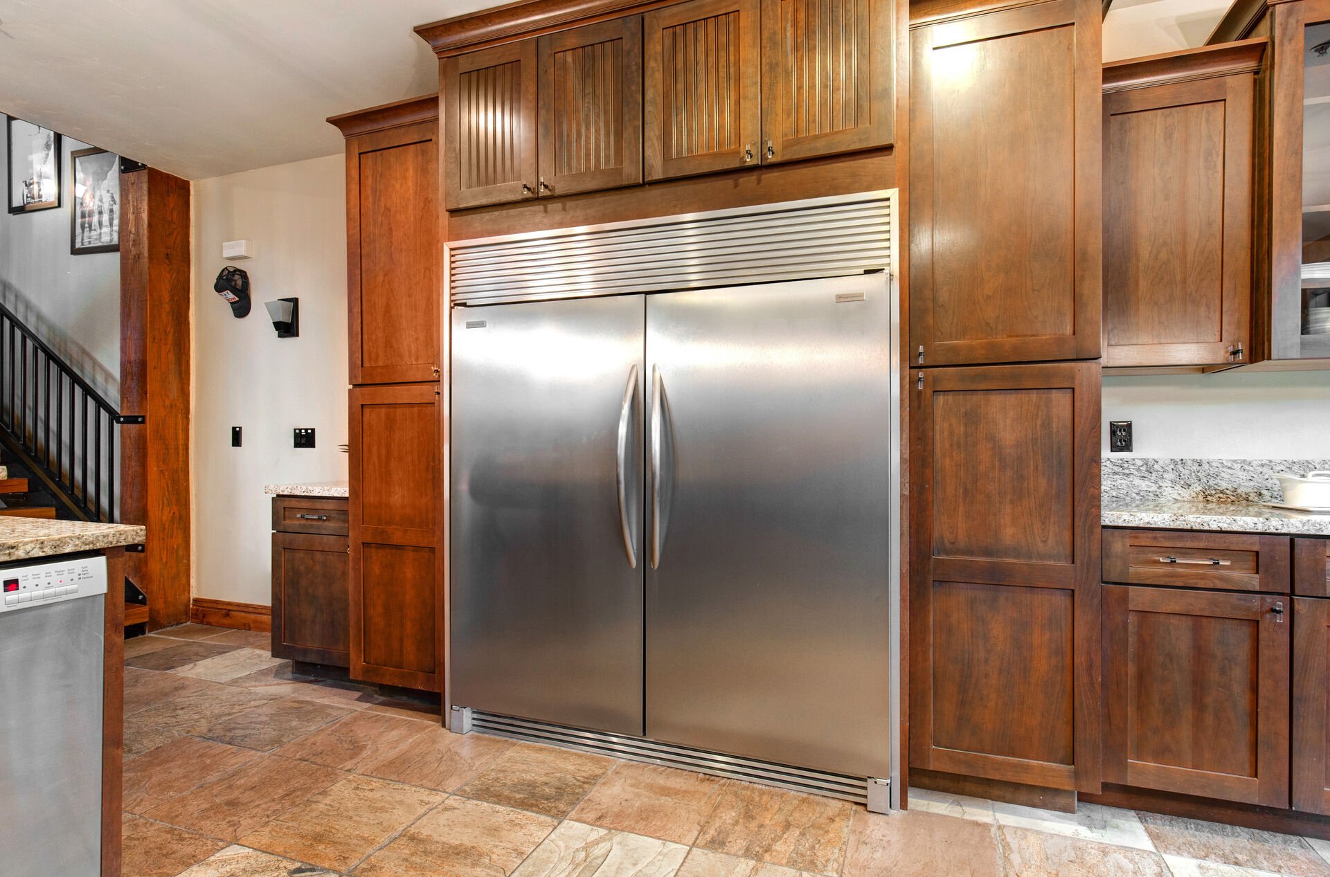 Kitchen with stainless steel appliances, 55