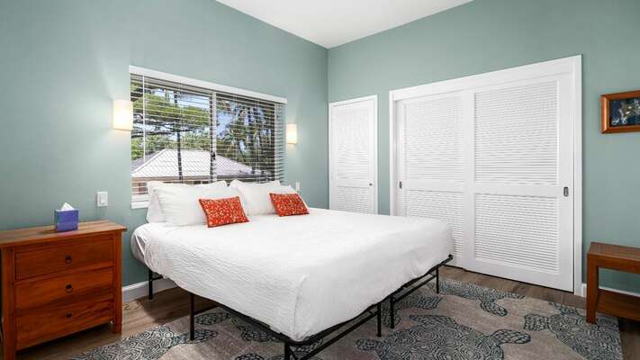 Guest bedroom, twin extra long mattresses can be converted to a King bed upon request/fee