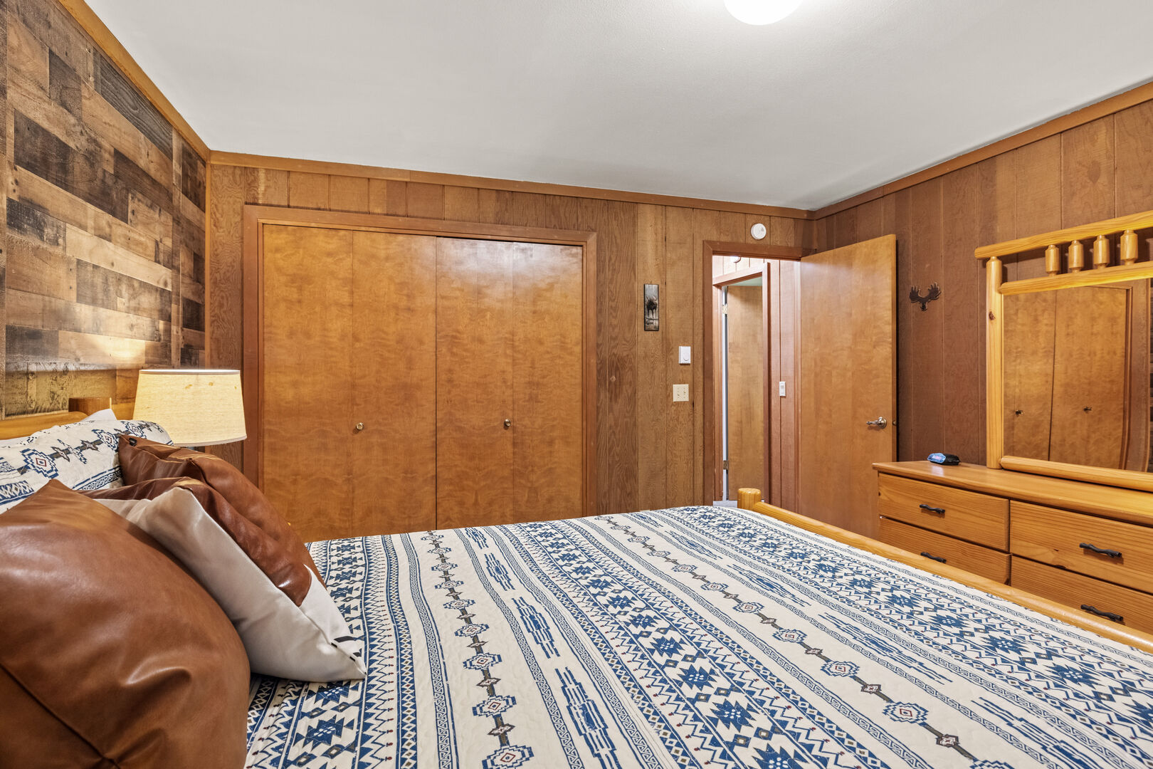 Moose Jam ~ bedroom #3 on main level w/queen size bed