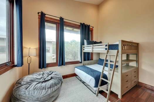 Bedroom 5 with Full over Queen Bunk Beds