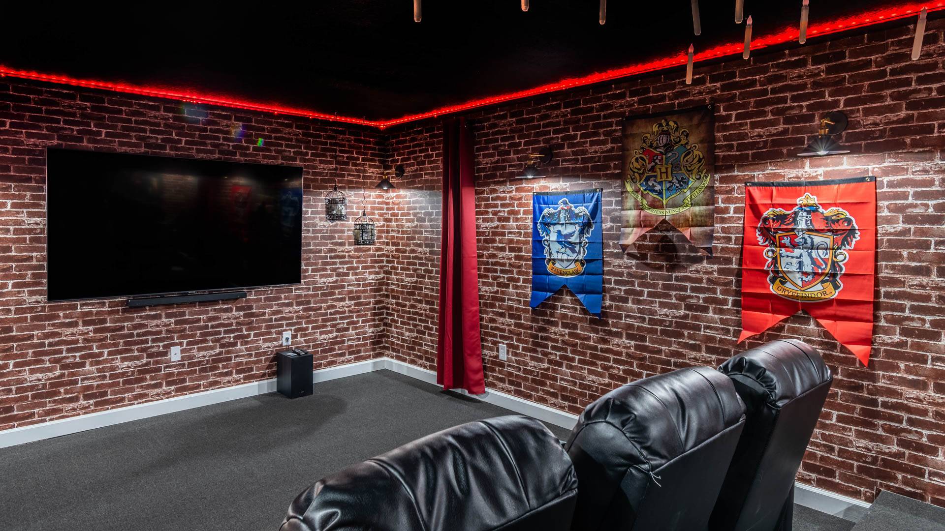 Theater Room (Angle)
83