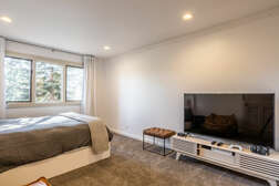 Guest Bedroom; Queen over Twin Bed, Full En-suite bathroom, Flat Screen TV