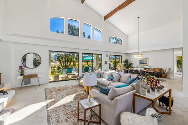 Palm Springs 6 bedroom vacation homes
