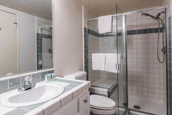 En-Suite Loft Bathroom - Shower Only