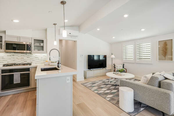 Open Floor Plan Kitchen and Living Areas - Perfect for Hosting!