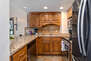 Fully Equipped Kitchen with Electric Range