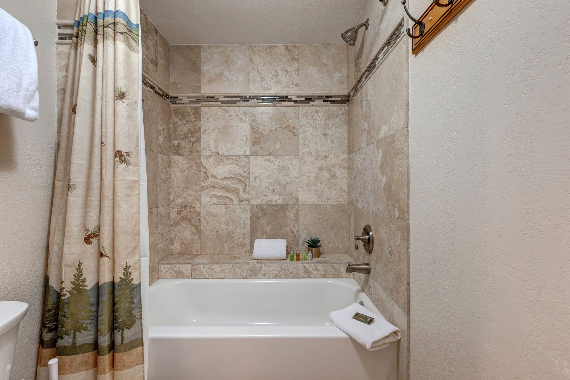 Shared Full Bathroom with tub/shower combo