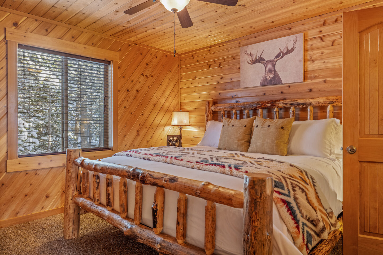 Mountain General ~ bedroom #2 w/ king sized bed and private ensuite bathroom