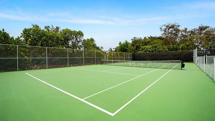Country Club Villas tennis courts