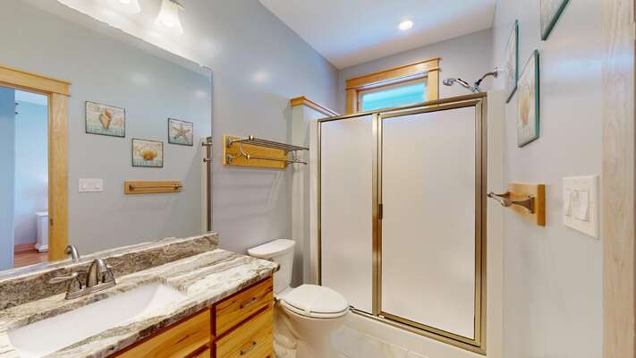 BB255 Bernie's Place