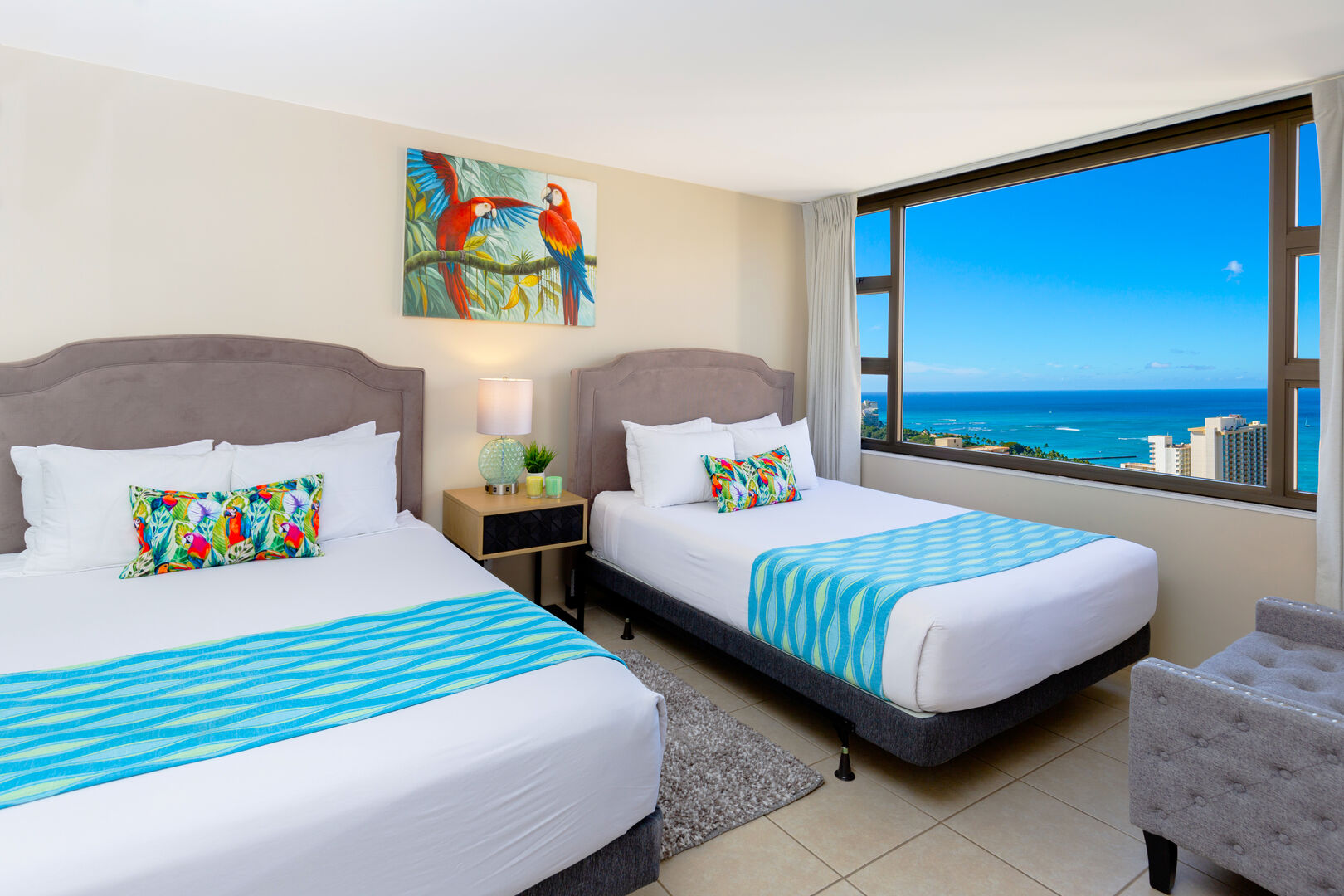 Bedroom with 2 queen size beds and ocean view