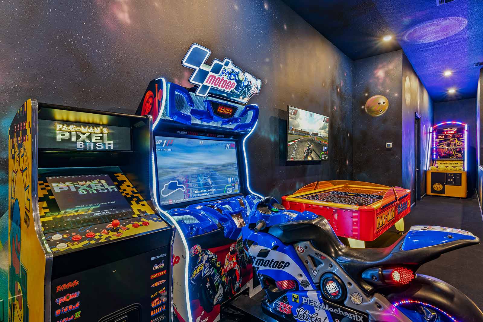 [amenities:arcade-room:2] Arcade Room