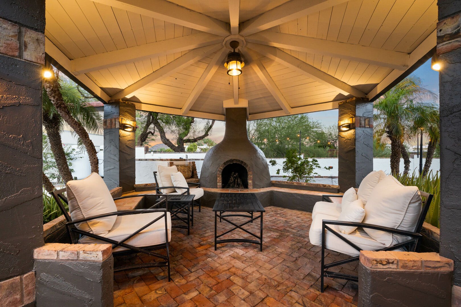 Covered Outdoor Entertainment Area