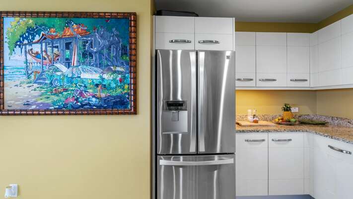 Stainless steel appliances, fully equipped kitchen