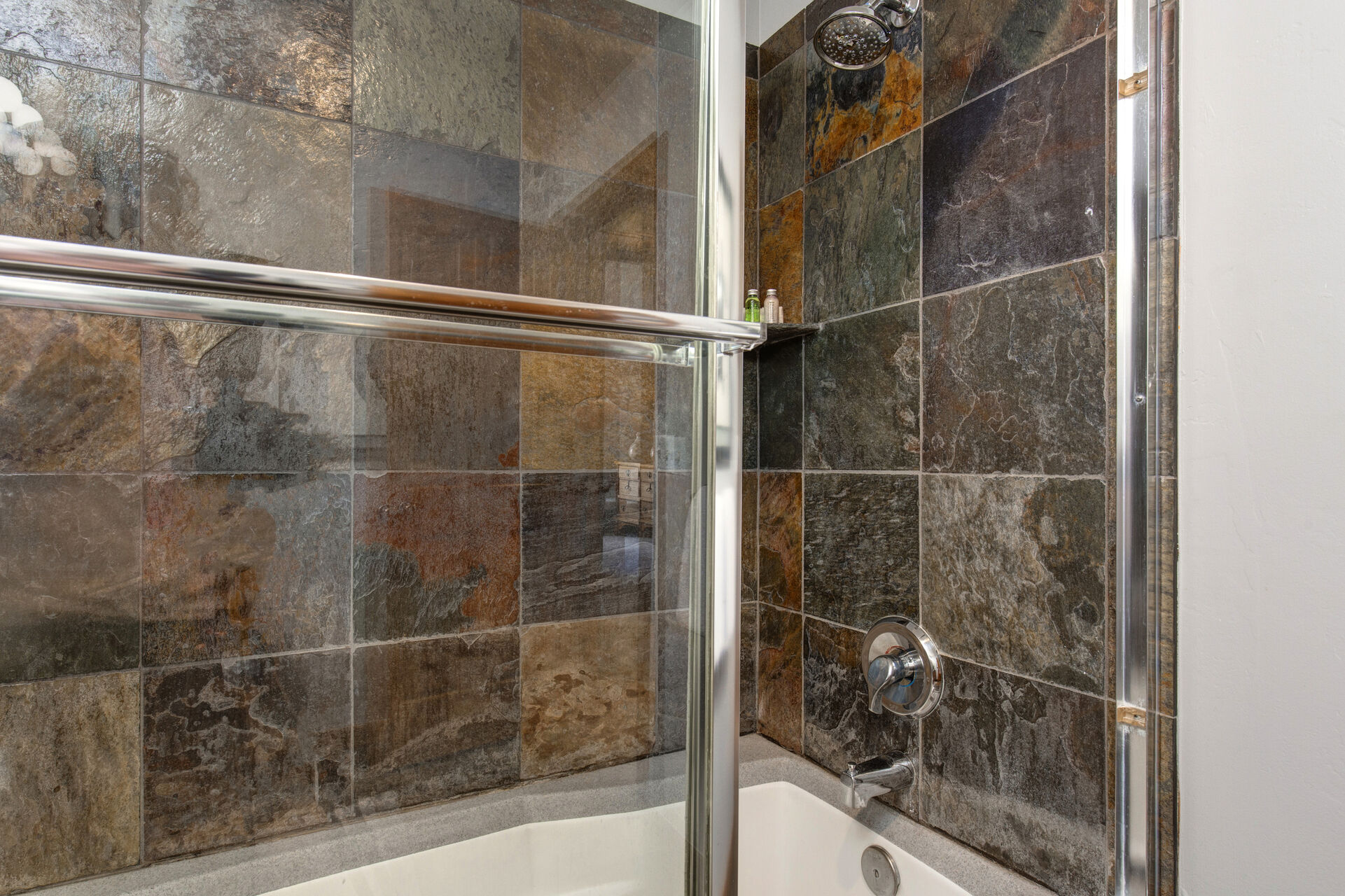 Upper Level Shared Full Bathroom with tub/shower combo