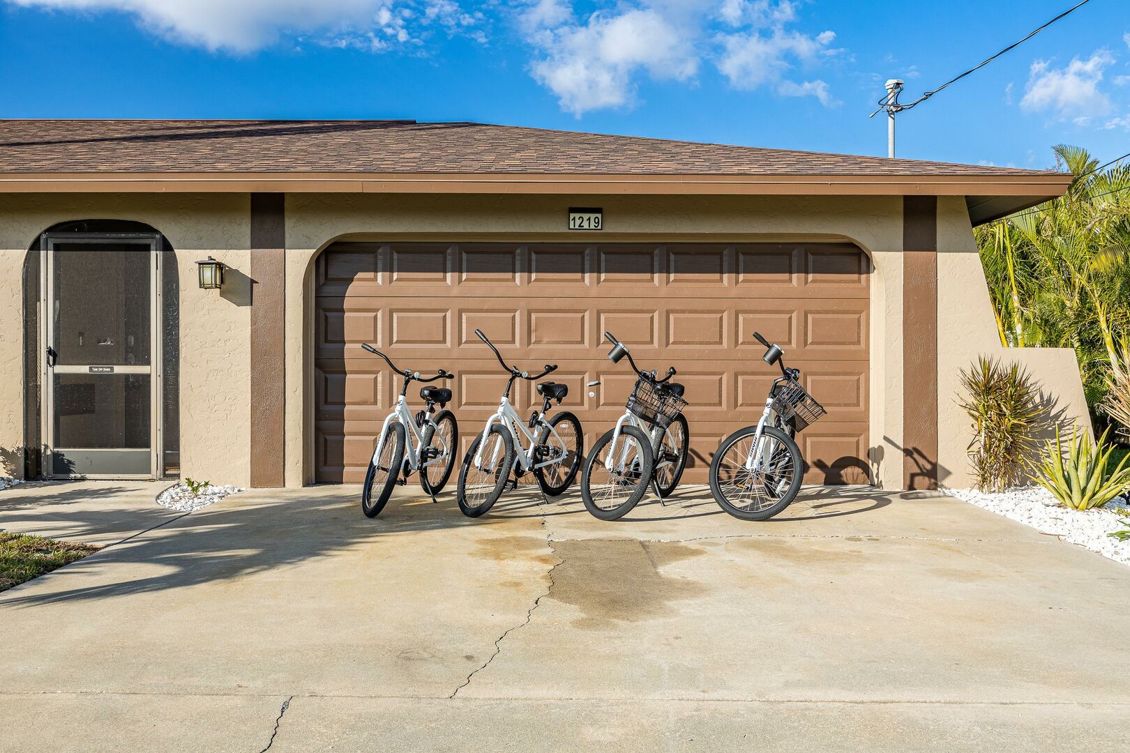3 bedroom vacation home with bikes