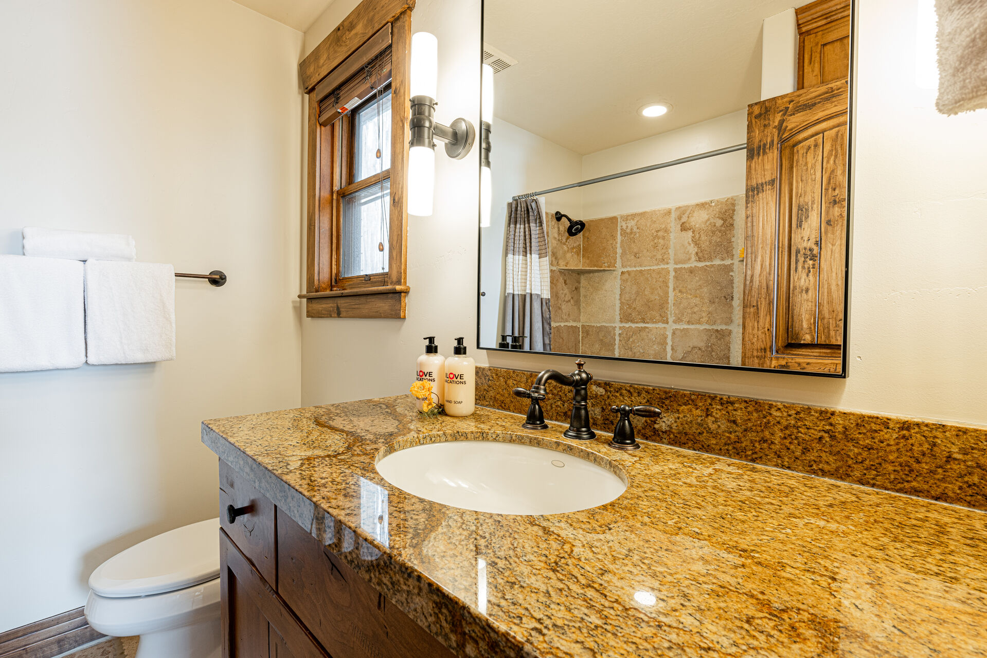 Master Bathroom 2 with tub/shower combo