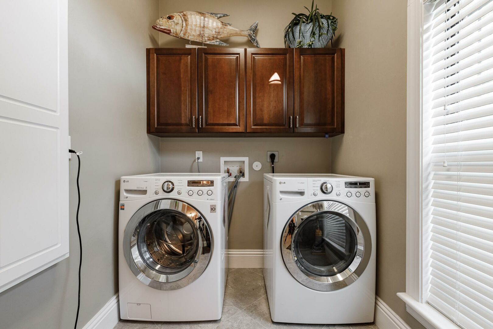 private washer and dryer vacation rental, Cape Coral