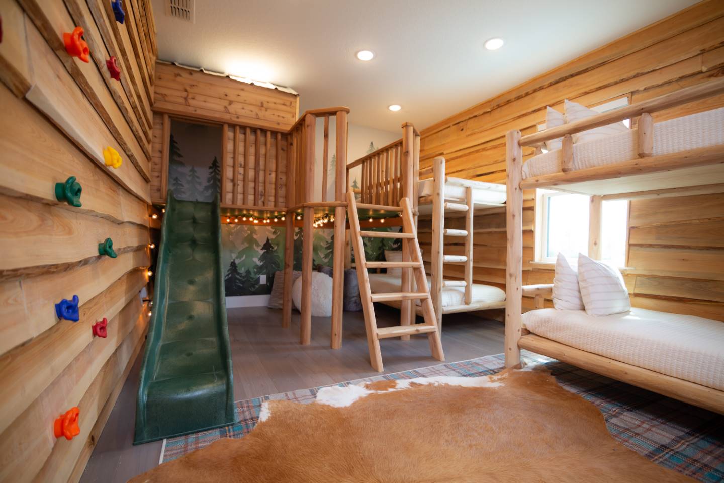 [amenities:bunk-bed-room:2] Bunk Bed Room