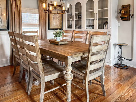 Plenty of seating for everyone at this large beautiful table!