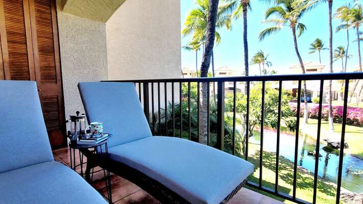 Relax in comfort with chaise lounges on your lanai