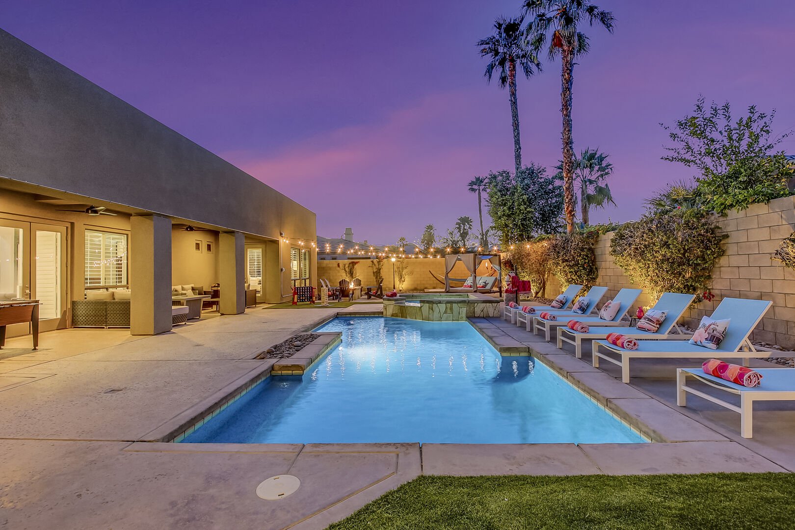 Treat yourself to the perfect vacation rental close to the Coachella Valley Music Festival and polo grounds,