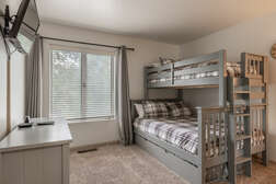 Guest Bedroom - Bunk Bed (Twin over Full Bed with Full Size Trundle Bed)