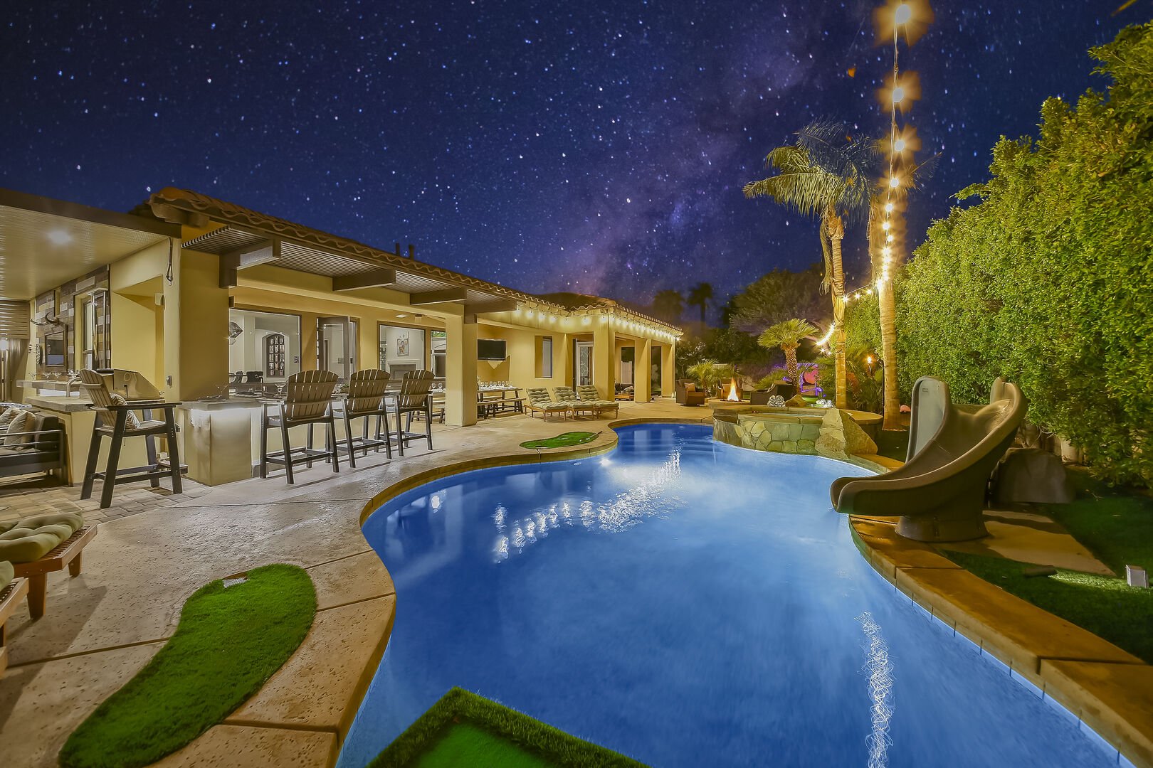 Hollywood will exceed your expectations when it comes to outdoor entertaining. With a pool, spa, games, and much more!
