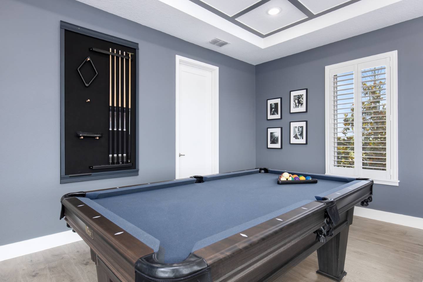 [amenities:pool-table:3] Pool Table