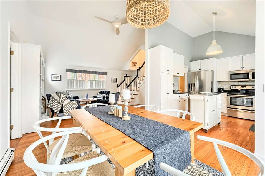 Open Concept Living -  671 Great Fields Rd Brewster Cape Cod - Beach Glass - New England Vacation Rentals