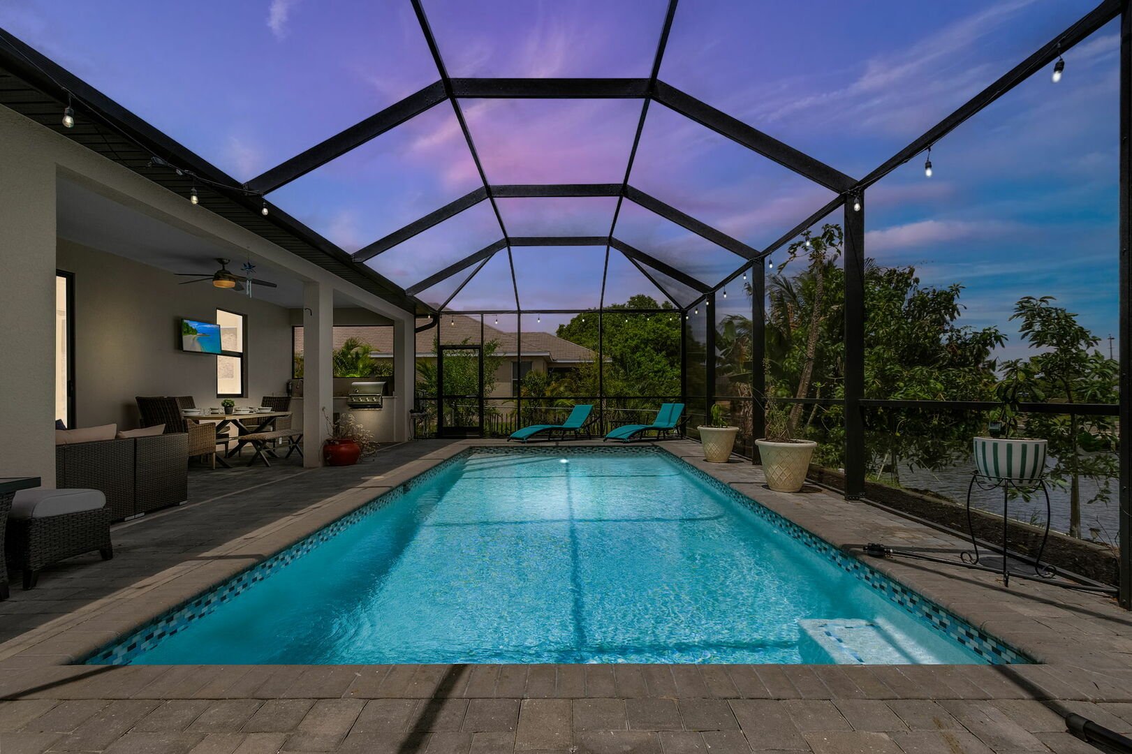 northern pool exposure in Cape Coral, Florida