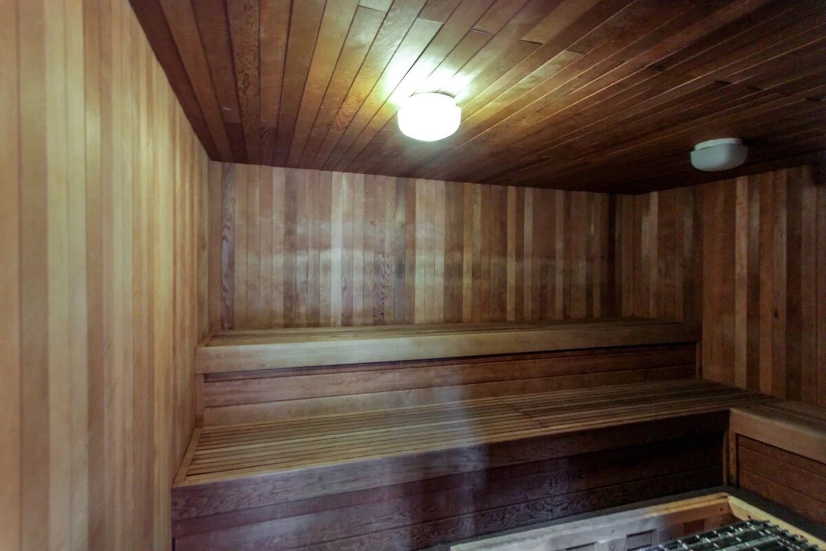 Bluff Condo Complex Sauna