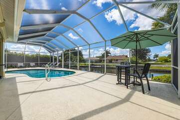Southern pool exposure, Cape Coral FL