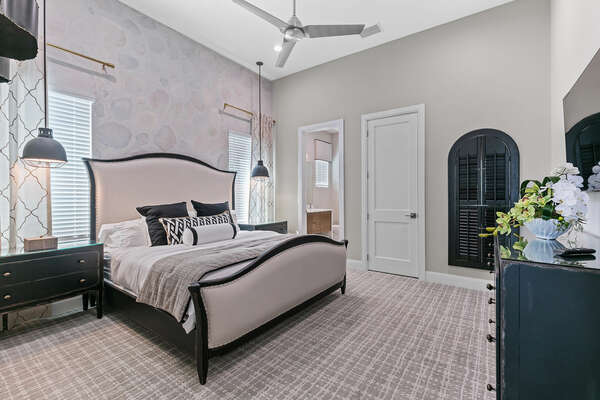 This Italian themed master suite features a king size bed and en-suite bathroom. Located on the first floor.