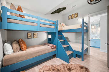 4th Floor, 2 sets of Twin over Twin bunks