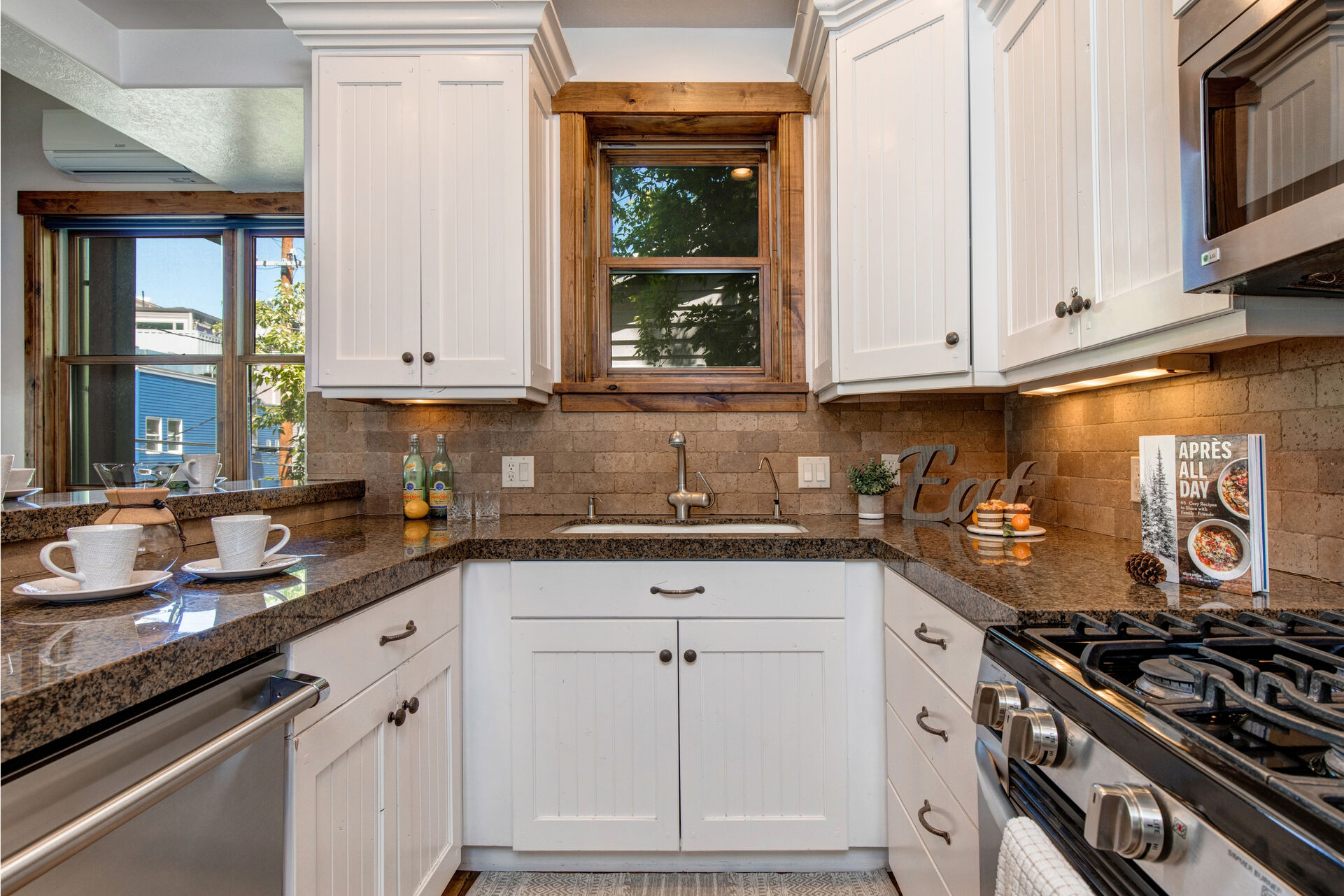 Stone Counters, LG and Viking Stainless Appliances