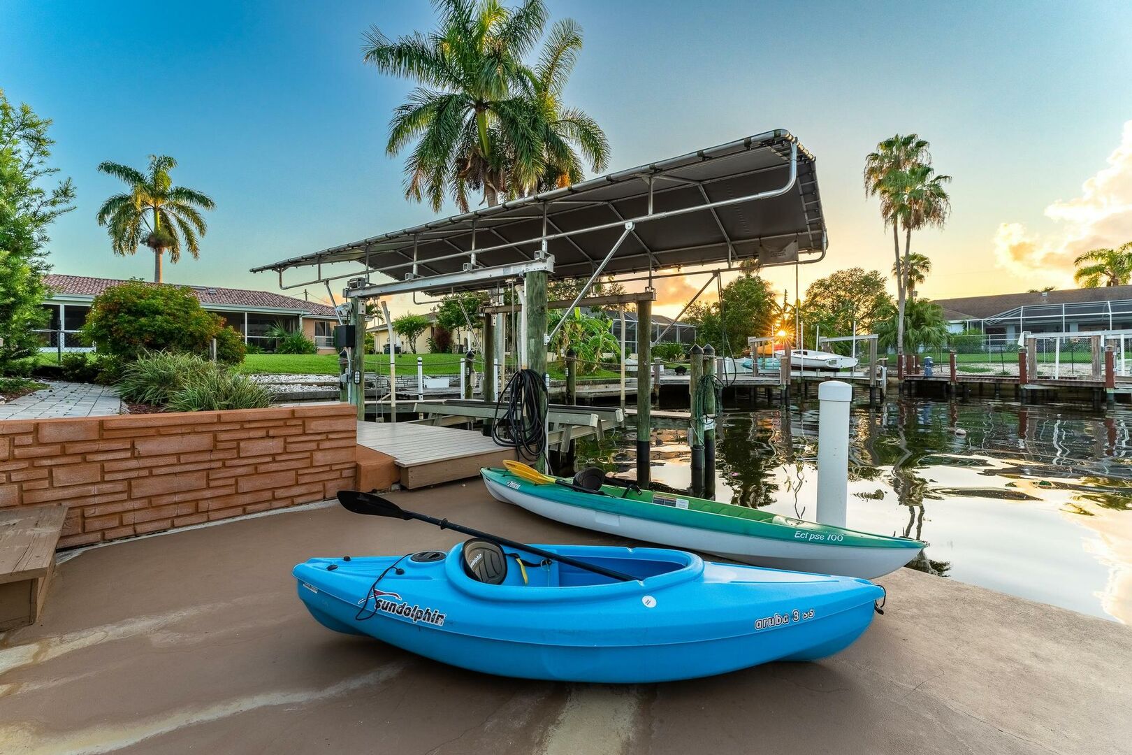 Cape Coral Vacation home with kayaks