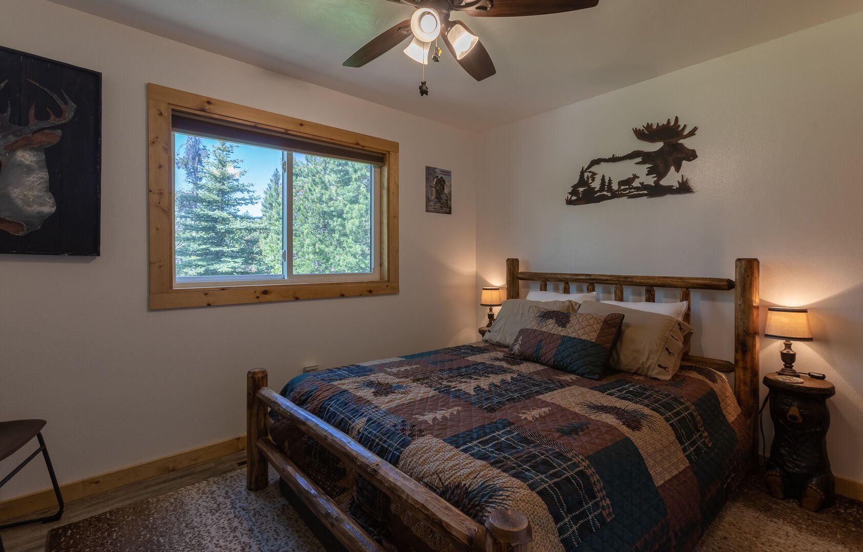 Deer View ~ bedroom #1 on main level w/ queen bed and Smart TV