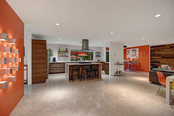 OPEN SPACE KITCHEN, LIVING ROOM AND DINING