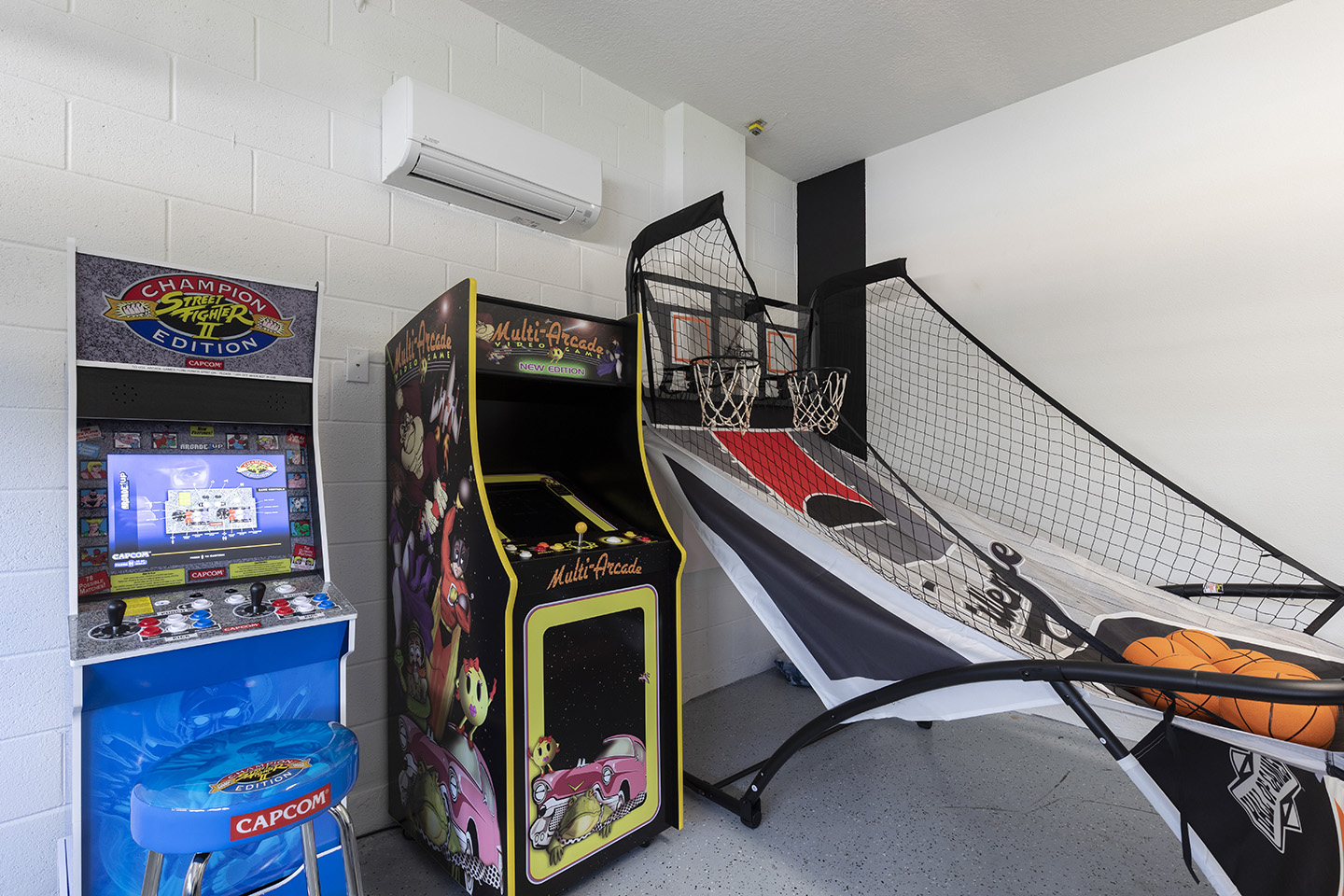 [amenities:games-room:2] Games Room