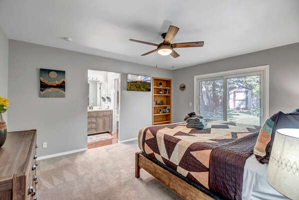 Master Bedroom with King Bed, 40