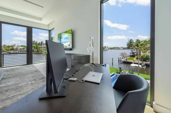 2nd floor living area office space, makes working from home a pleasure
