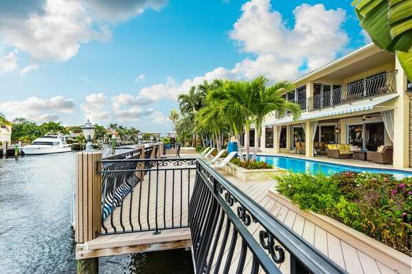 Located directly on the intracoastal, this home boasts wonderful view across the water