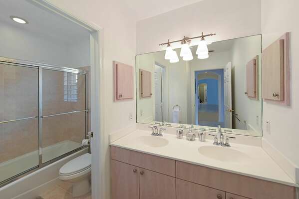 Guest Bathroom
Serves bedrooms 3 and 4
Twin Sinks
Shower over Tub