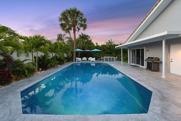 4 Bedroom home with Heated Salt Water pool, located close to the ocean and many major city locations.