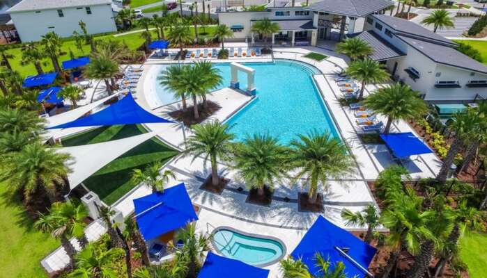 Note: The resort's hot tub/spa is temporarily closed.