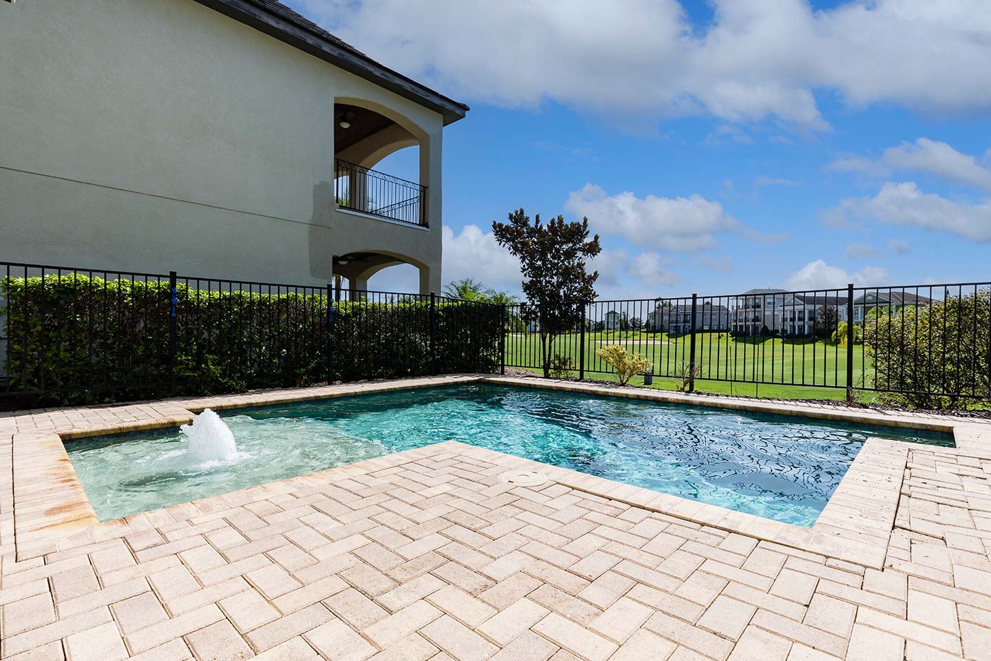 [amenities:private-pool:2] Private Pool