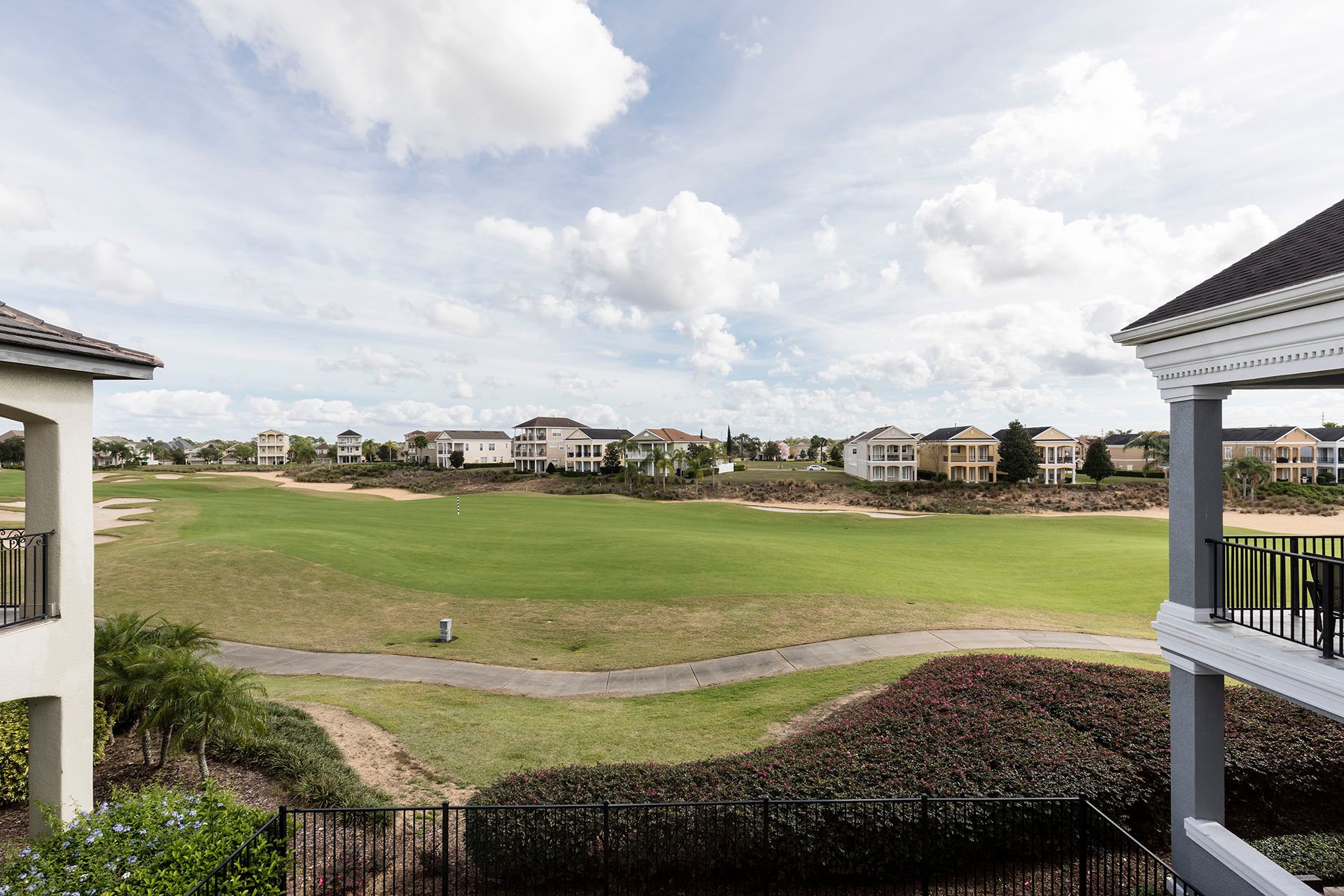 [amenities:golf-course-view:3] Golf Course View