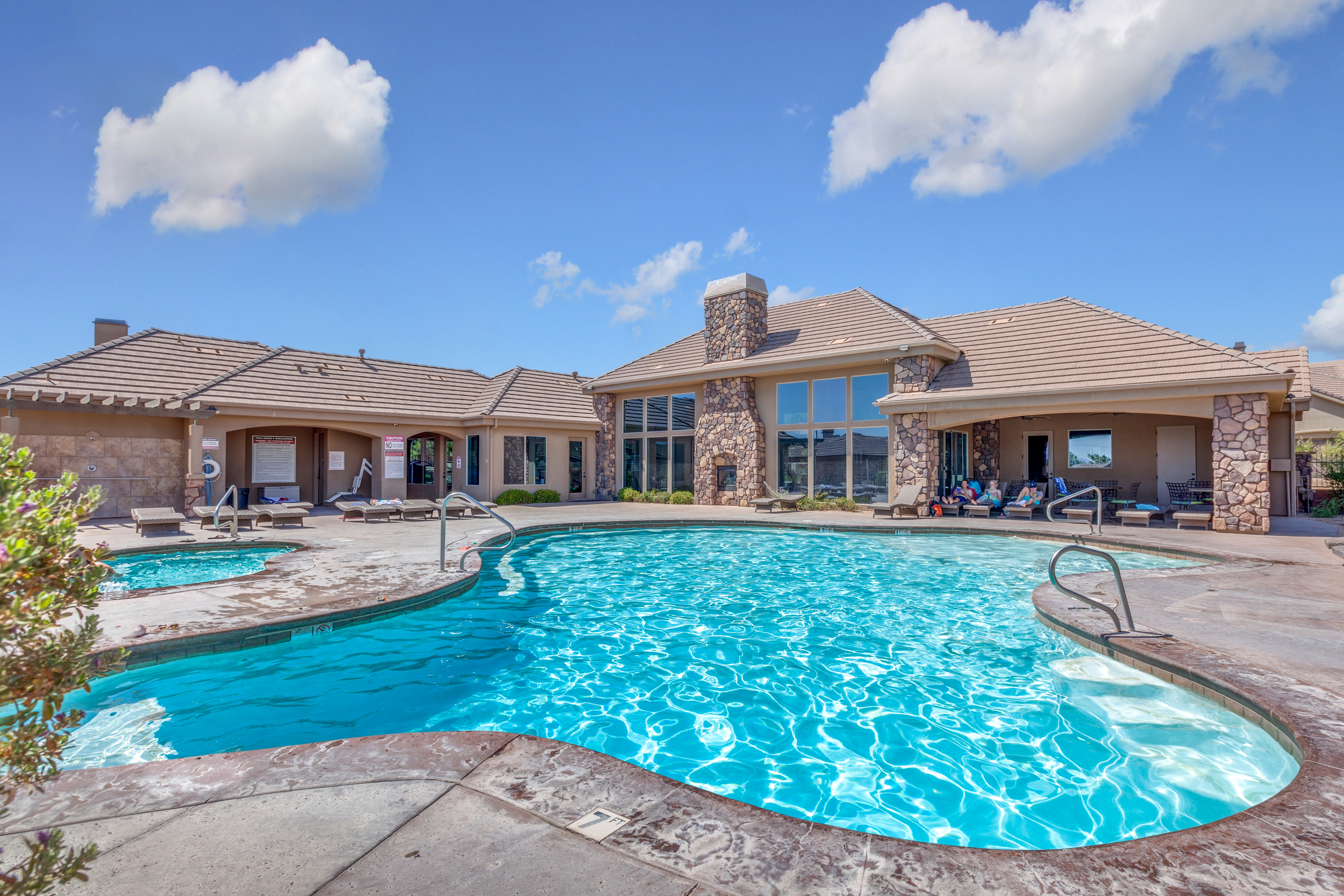 Canyon Cove at Coral Ridge 4239 | Golf Course, and Sand Hollow Reservoir