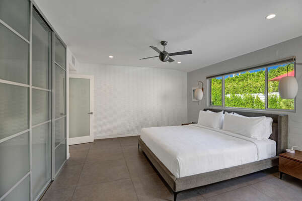 MASTER BEDROOM (BEDROOM #1) WITH ENSUITE AND ACCESS TO THE OUTDOOR SPACE